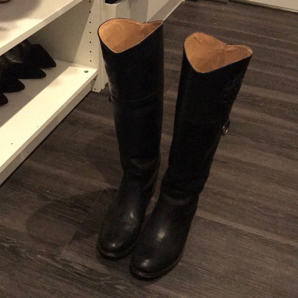 Frye Melissa Logo Boot - Picture 3 of 8